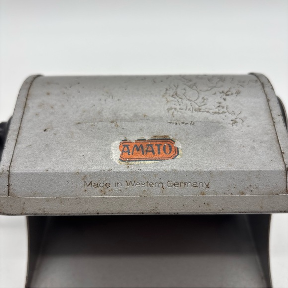 Vintage Amato Darkroom Safelight 3.5"x5" Tested Works Made in West Germany - Picture 3 of 5